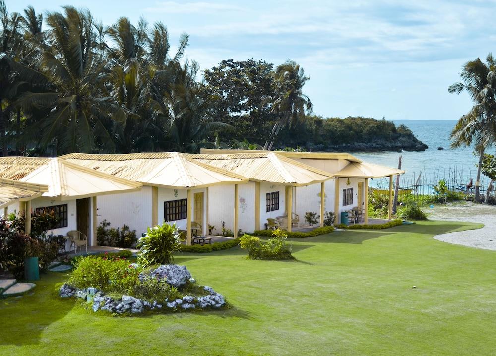 Casa Del Mar Beach Resort San Remigio  Bagian luar foto